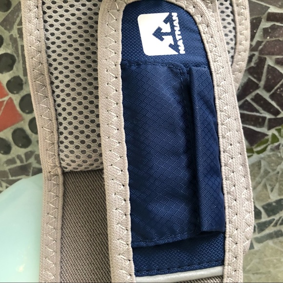 COPY - Nathan Speed 2 Waistpack with Two 10-Ounce… - Picture 5 of 7